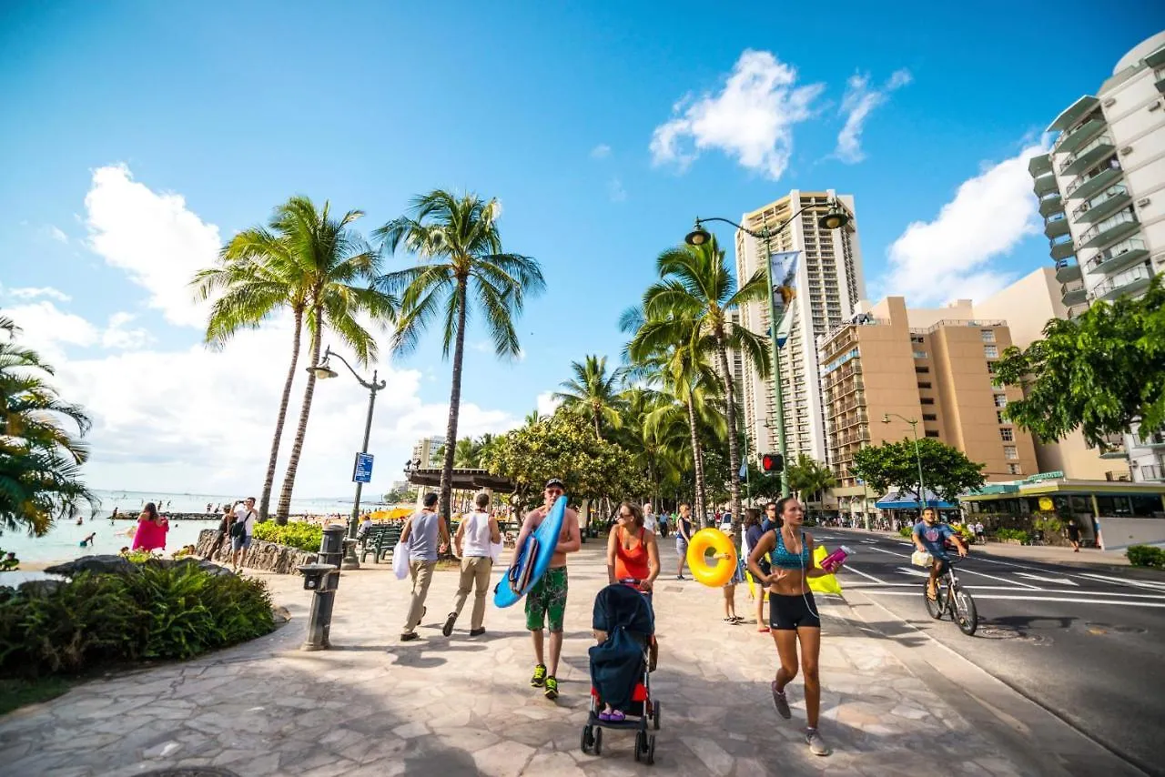 Apartment Warm Aloha Vibes, Mountain Views, Short Walk To Beach, And Free Parking Honolulu