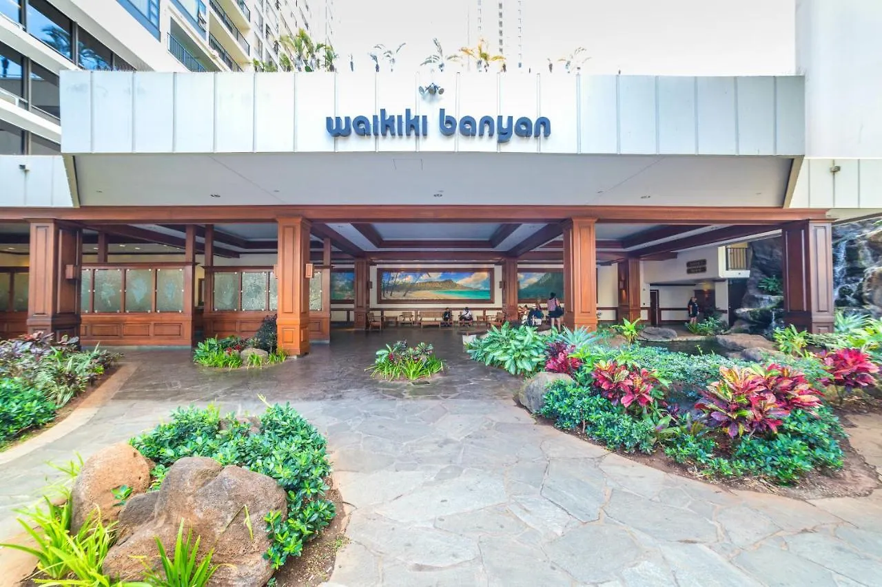 Apartment Warm Aloha Vibes, Mountain Views, Short Walk To Beach, And Free Parking Honolulu United States